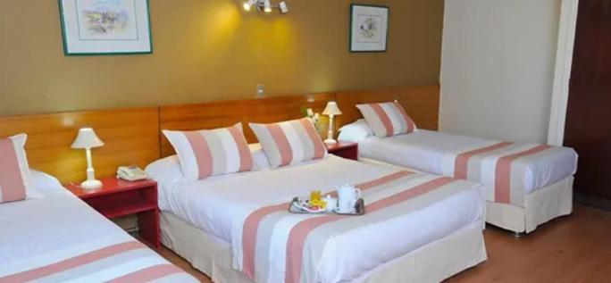 Hotel Imperio Сантьяго Екстер'єр фото